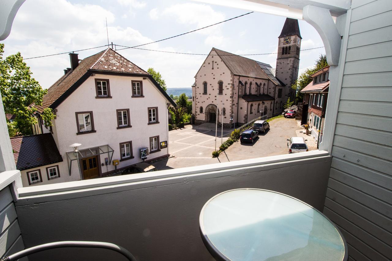 Landgasthof Alpenblick An Der Wutachschlucht Suedschwarzwald โลฟฟิงเกน ภายนอก รูปภาพ